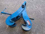6000kg lifting beam clamp with eye ex hire.