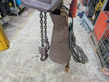 gis electric chain block 1t hook and chain bucket.