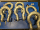 j&l lifting shackles 2x 35t bow shackles 4x 25t safety shackles.